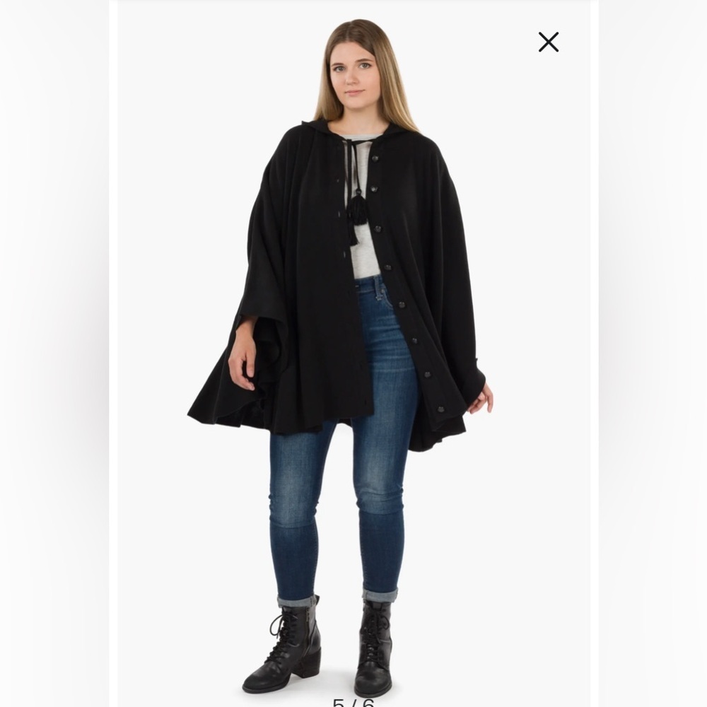 Patricia Nash Women's Hooded and Buttoned Front Cape One Size - Picture 5 of 13